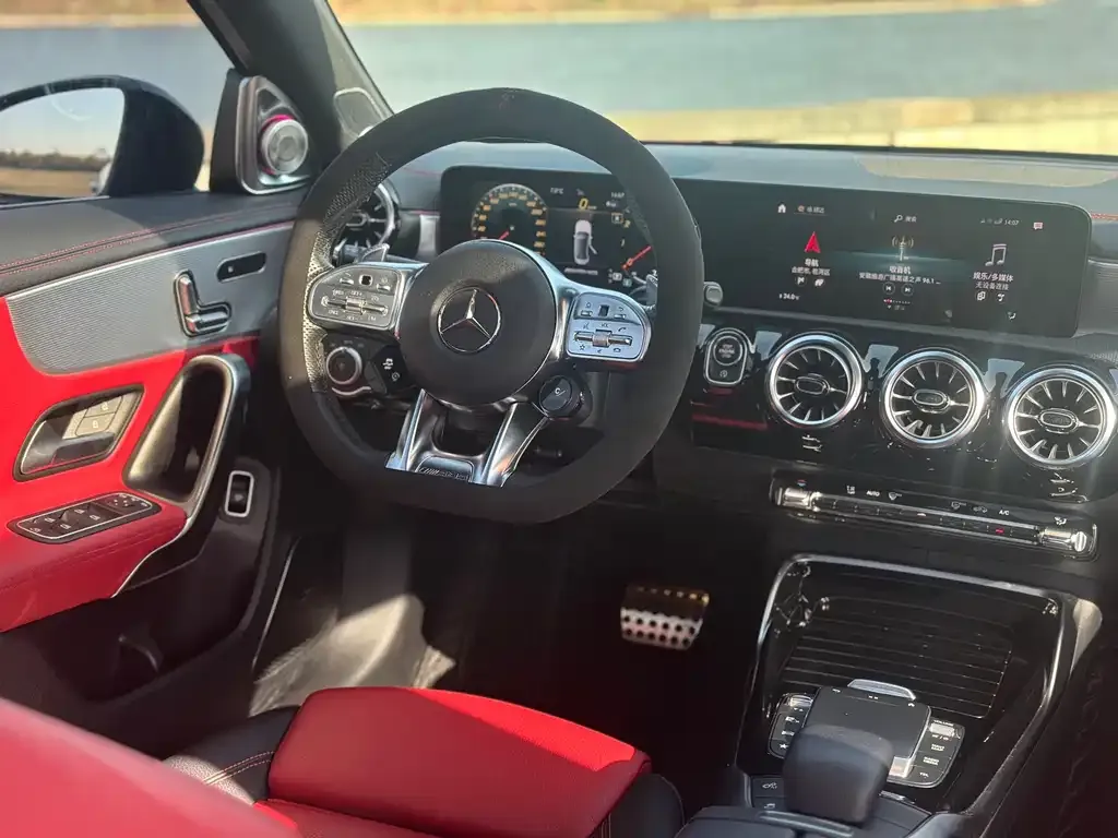 Mercedes-Benz A-Class AMG — фото 7