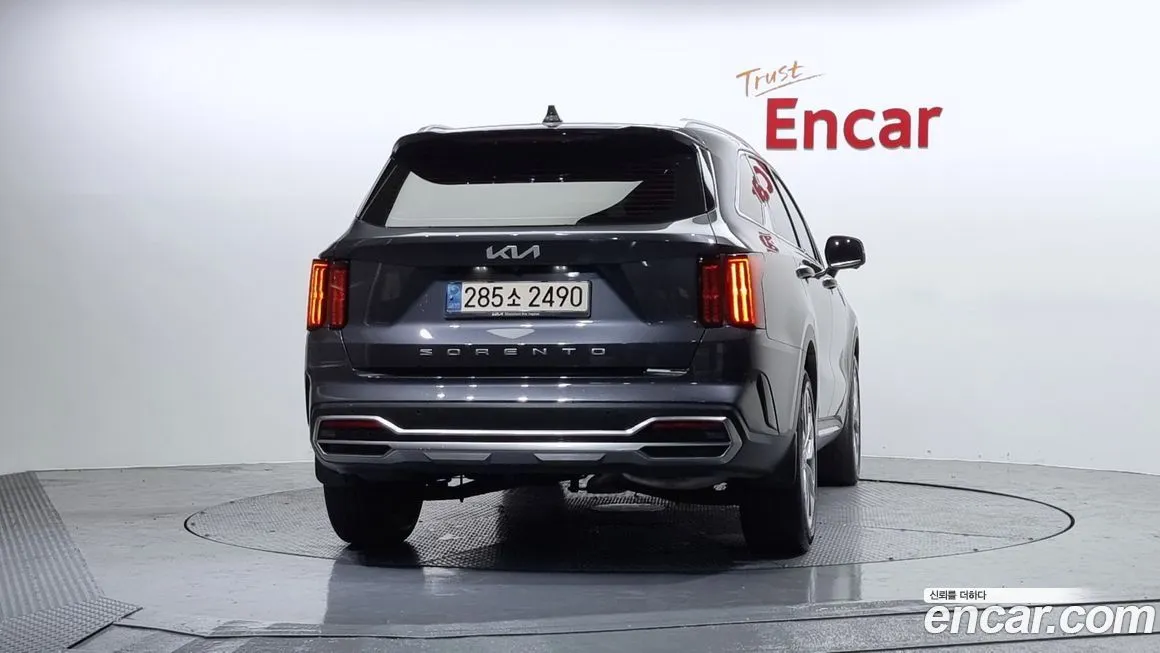 Kia Sorento — фото 4