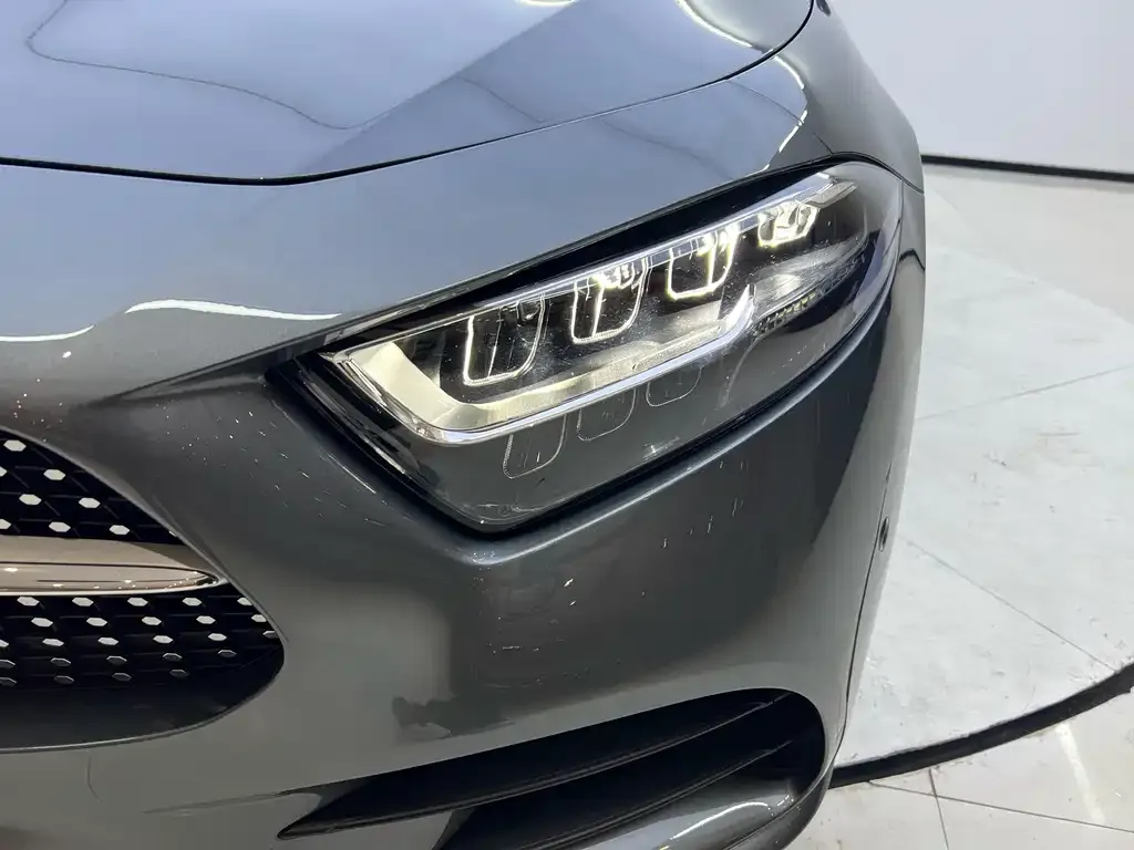 Mercedes-Benz CLS — фото 7