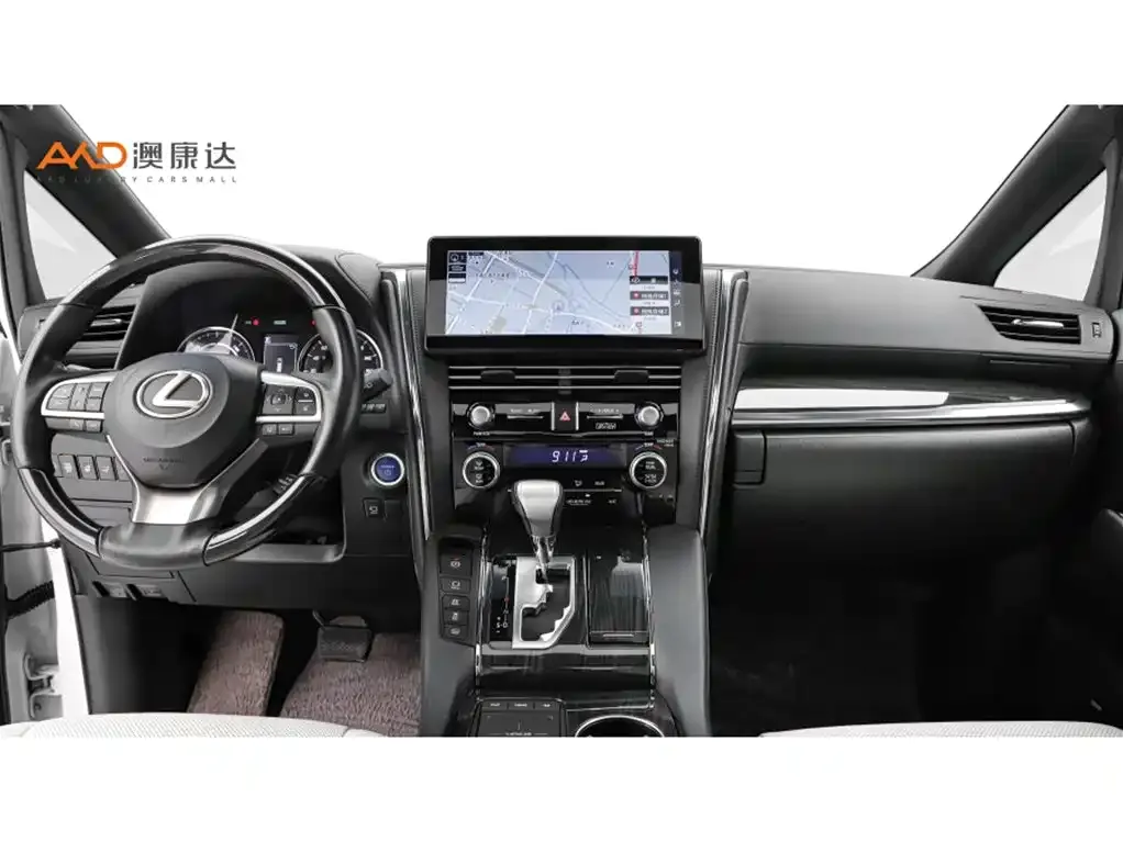 Lexus LM — фото 5