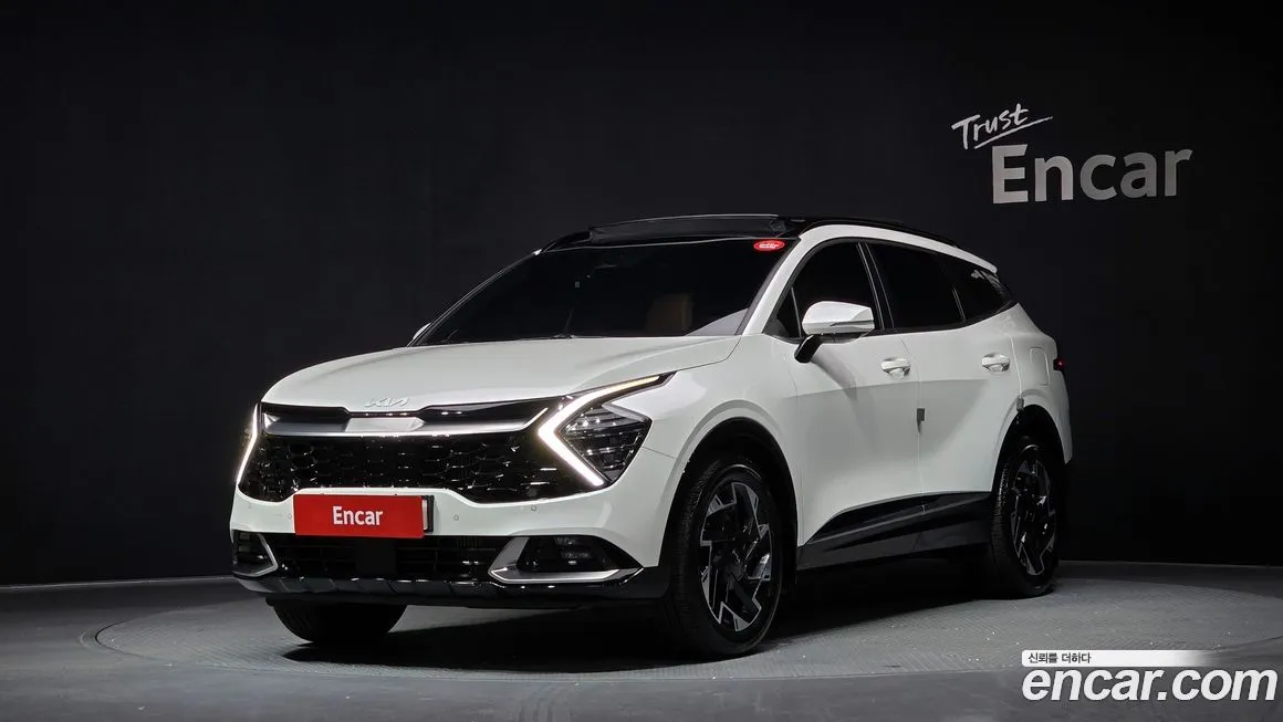 Kia Sportage — фото 1