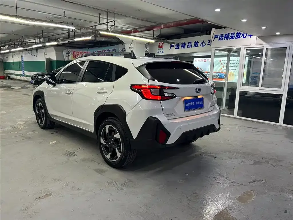Subaru Crosstrek — фото 6