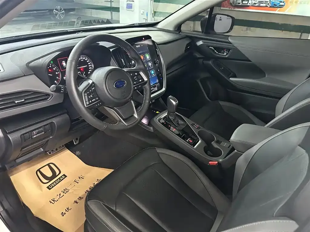 Subaru Crosstrek — фото 9