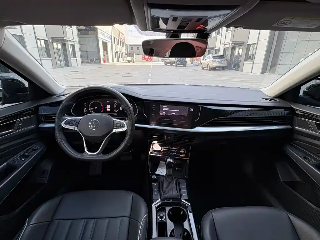 Volkswagen Passat — фото 5