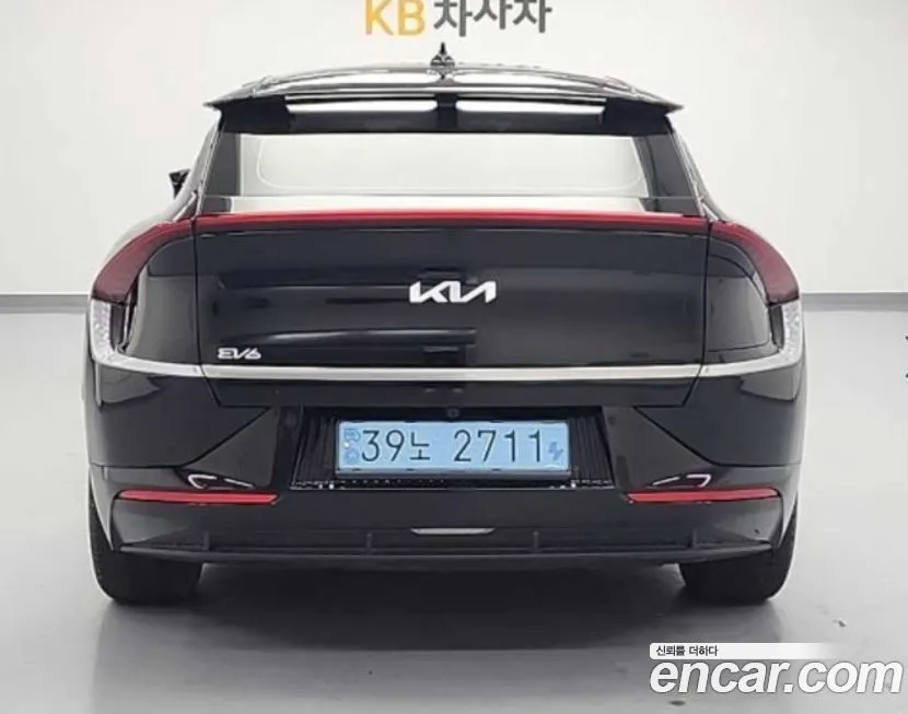 Kia EV6 — фото 3