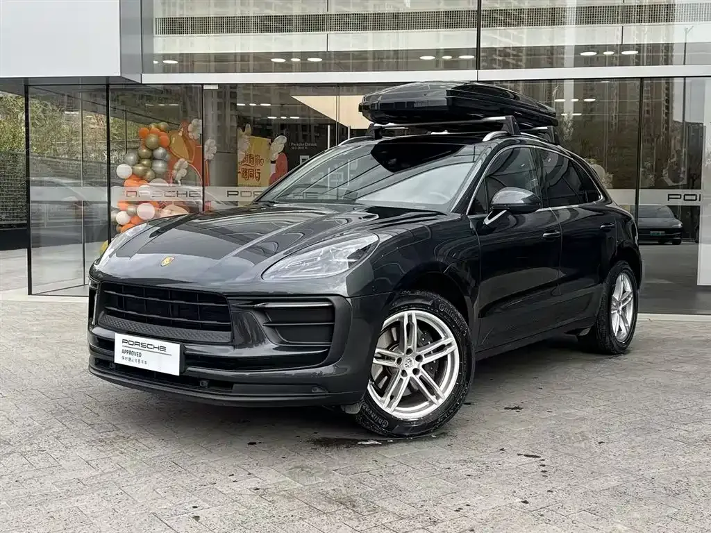 Porsche Macan — фото 1