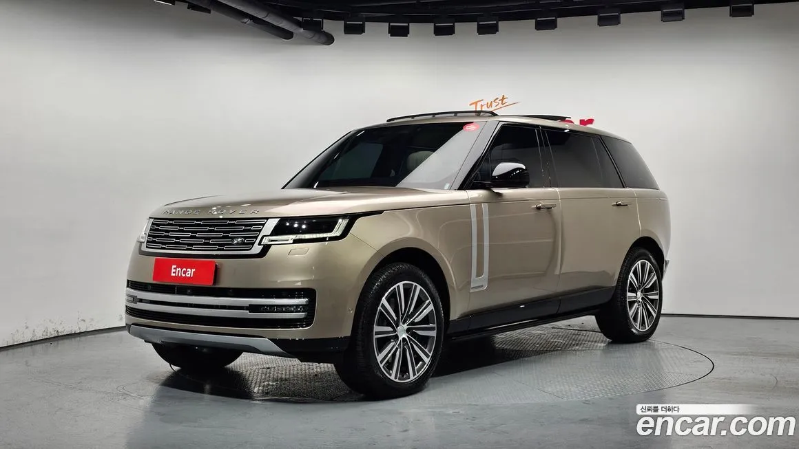 Land Rover Range Rover — фото 1