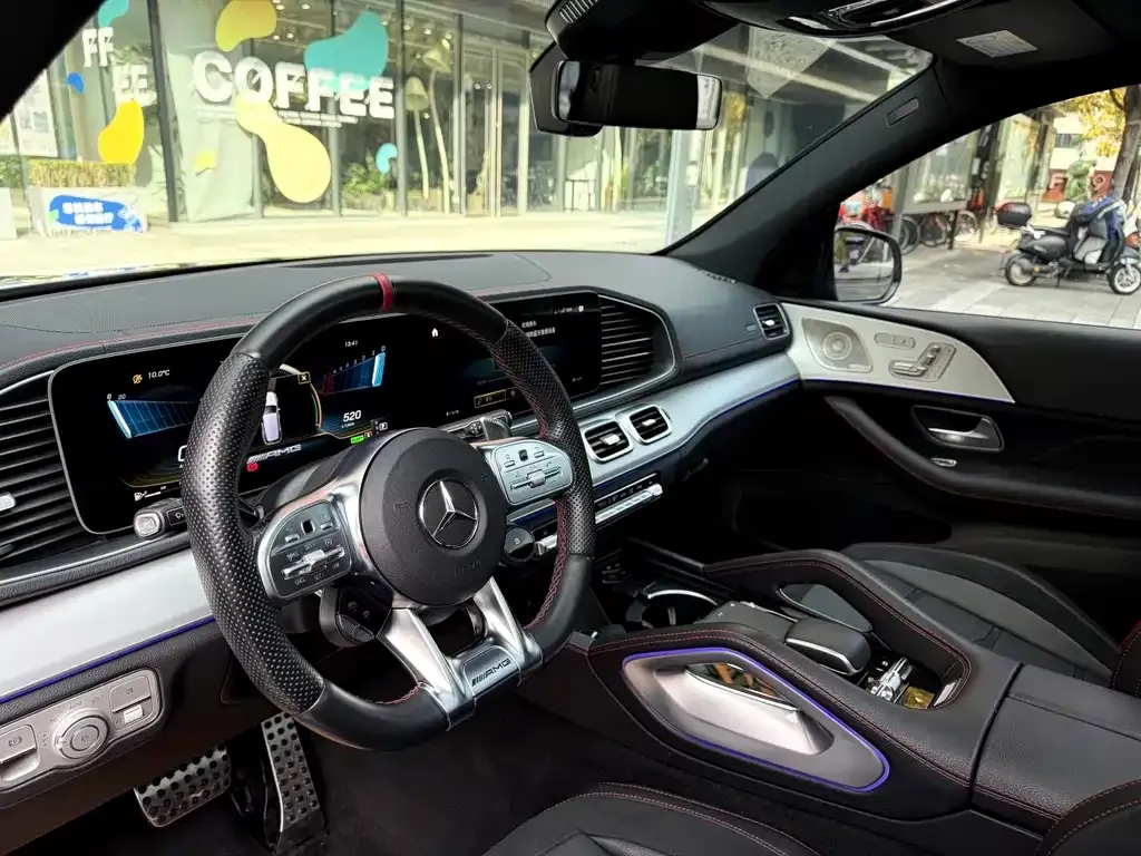Mercedes-Benz GLE AMG — фото 5