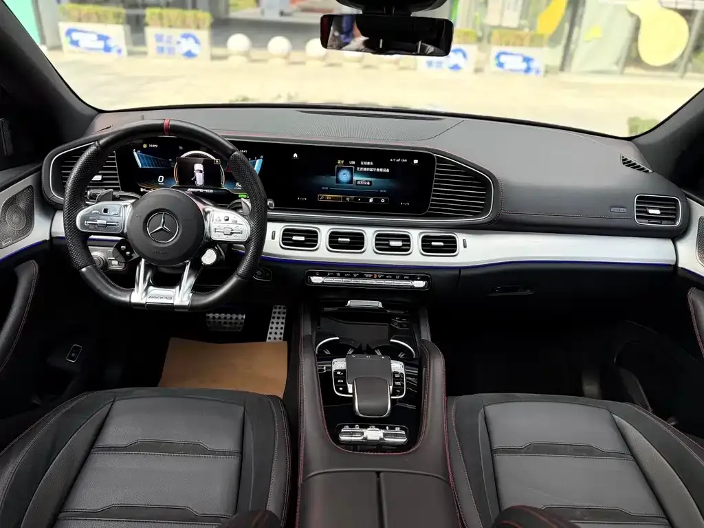 Mercedes-Benz GLE AMG — фото 7