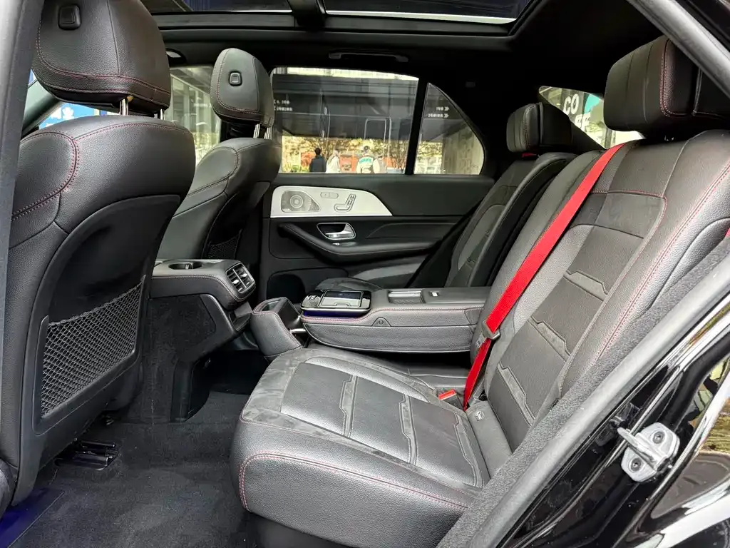 Mercedes-Benz GLE AMG — фото 9