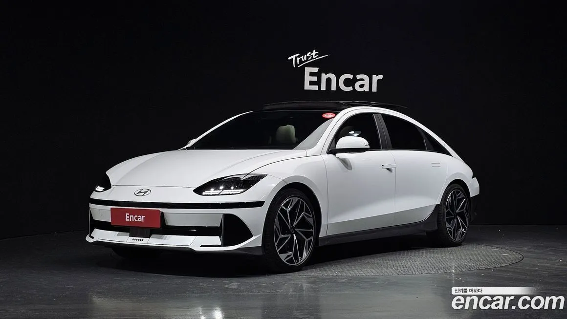 Hyundai Ioniq6 — фото 1