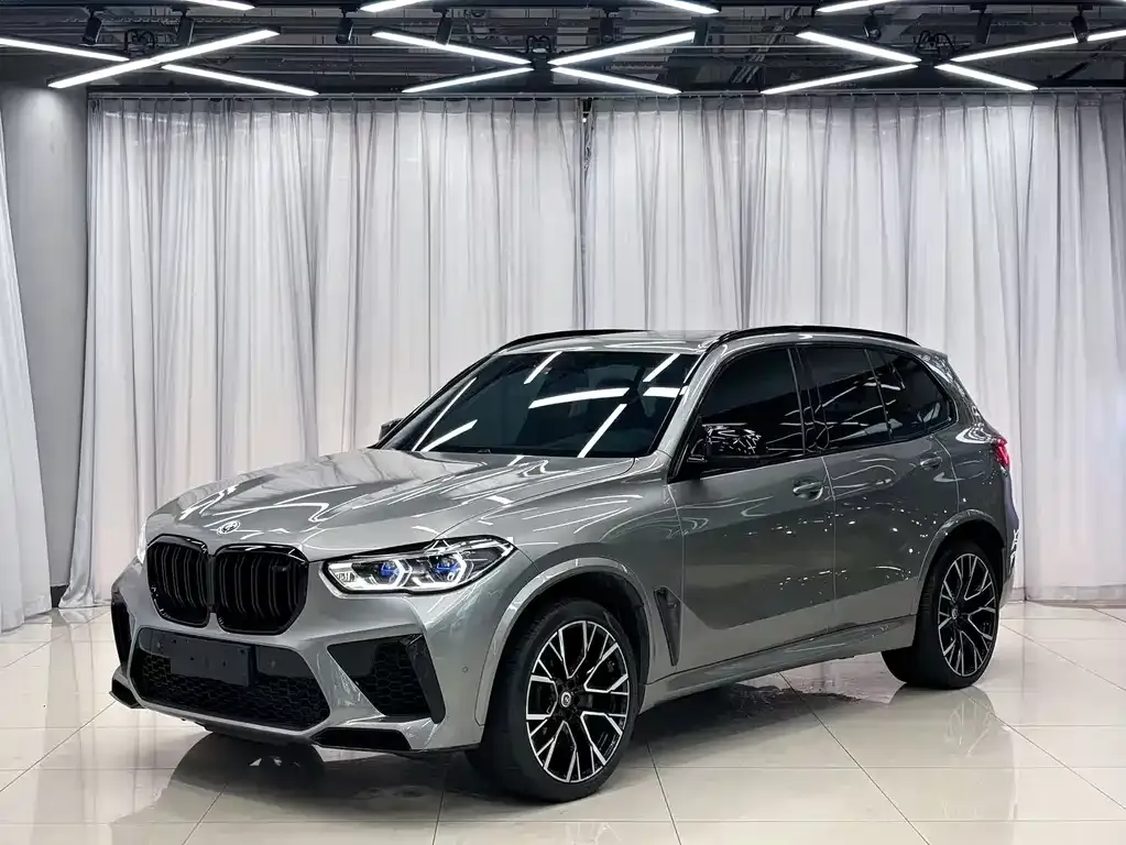 BMW X5 M — фото 1