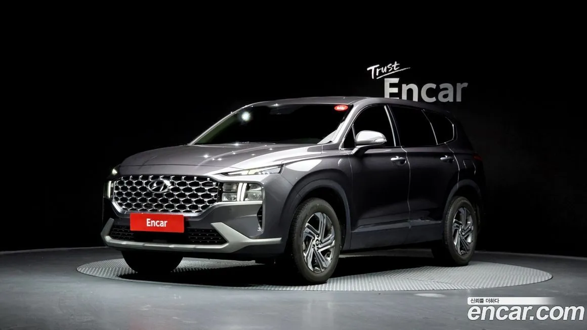 Hyundai Santafe — фото 1