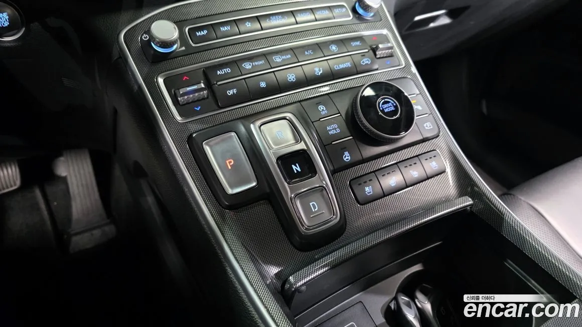 Hyundai Santafe — фото 9