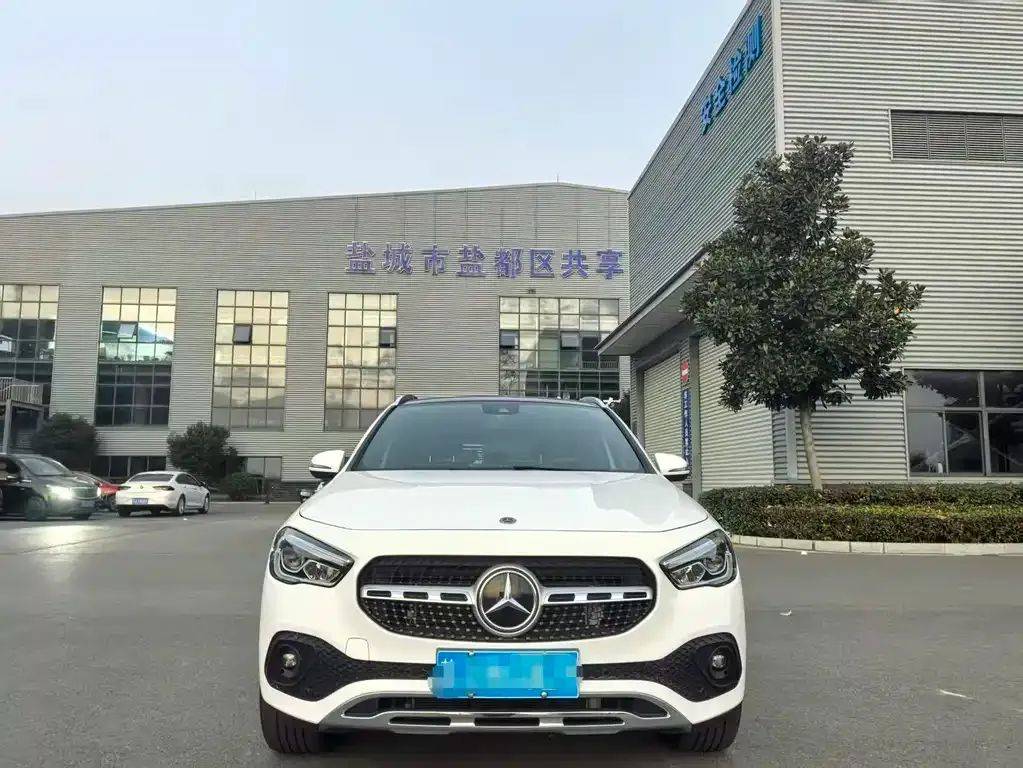 Mercedes-Benz GLA — фото 2