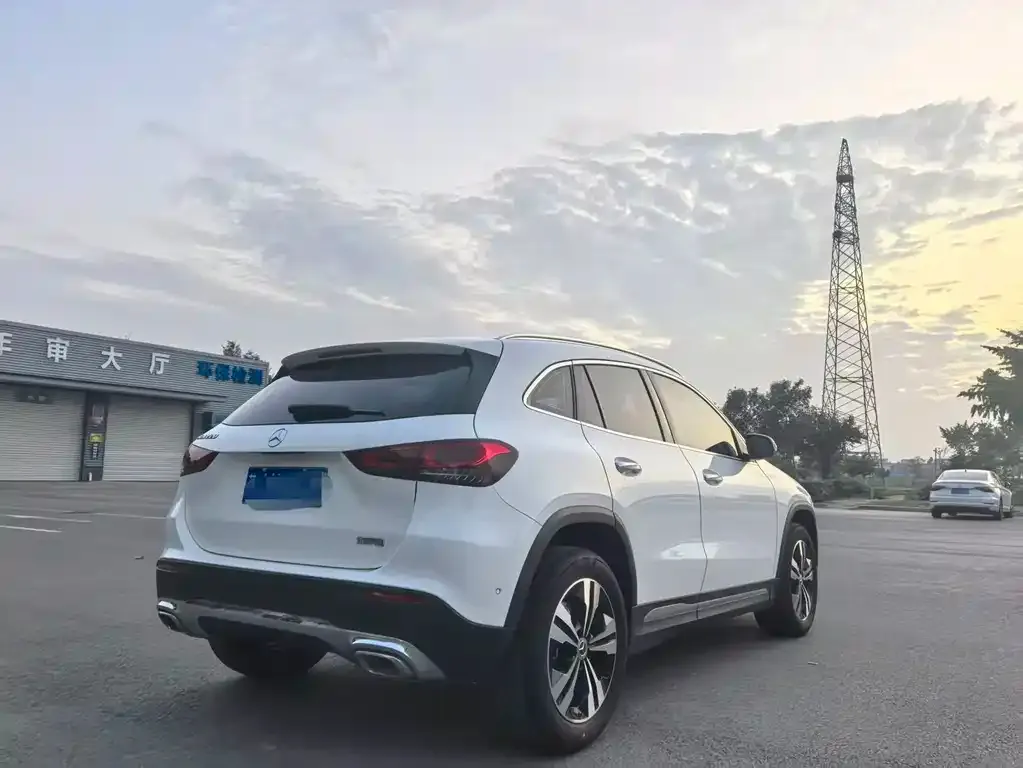 Mercedes-Benz GLA — фото 5