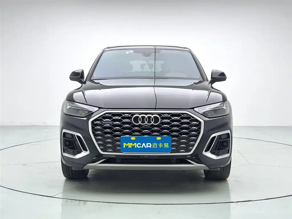 Audi Q5L Sportback — фото 2
