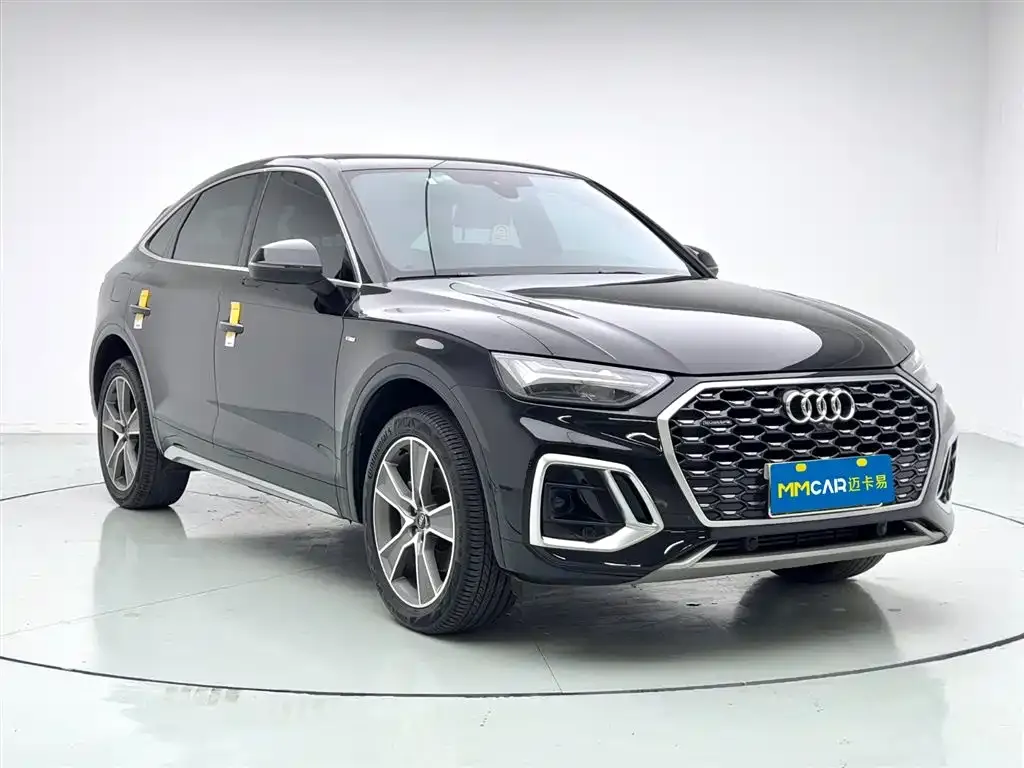 Audi Q5L Sportback — фото 3