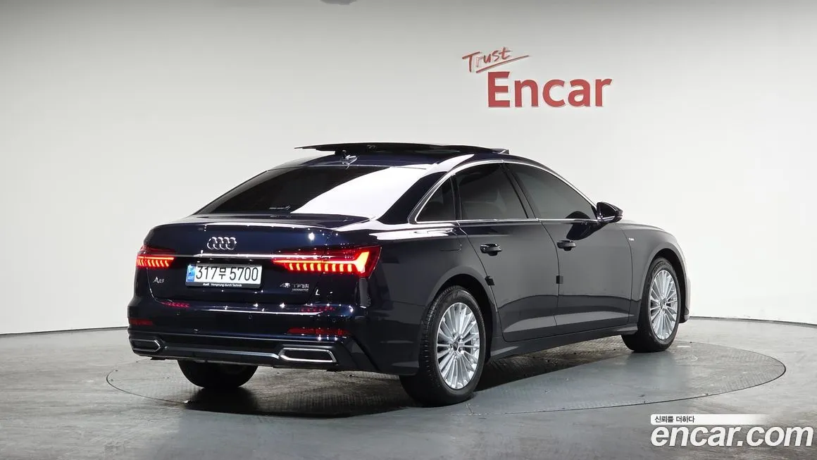 Audi A6 — фото 2