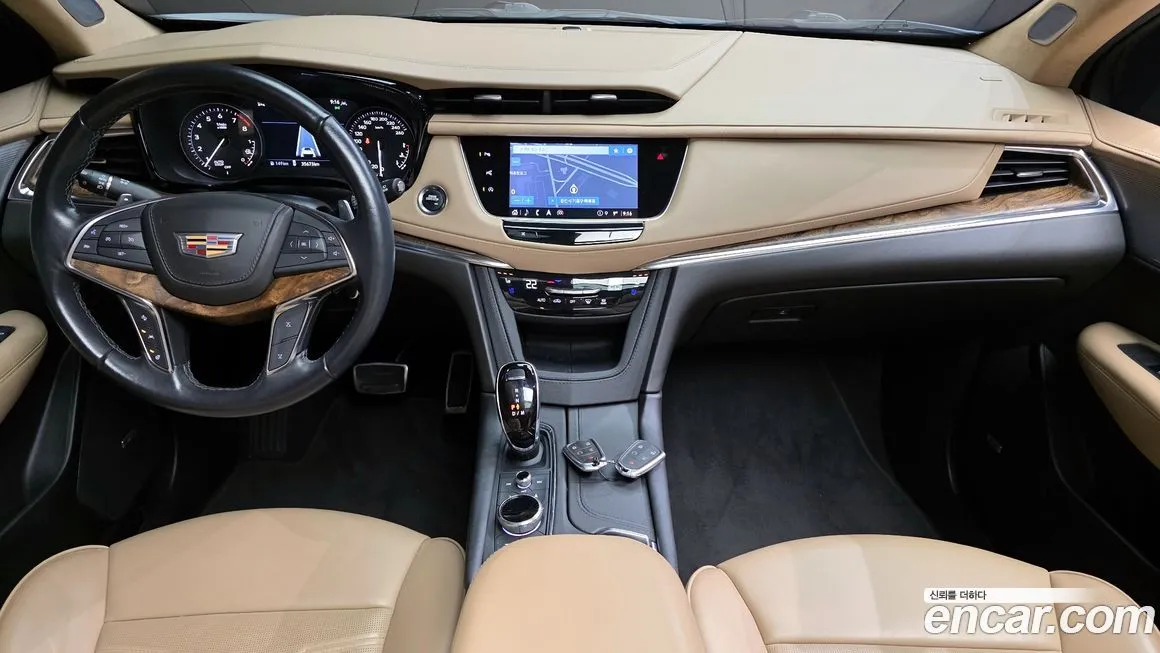 Cadillac XT5 — фото 7