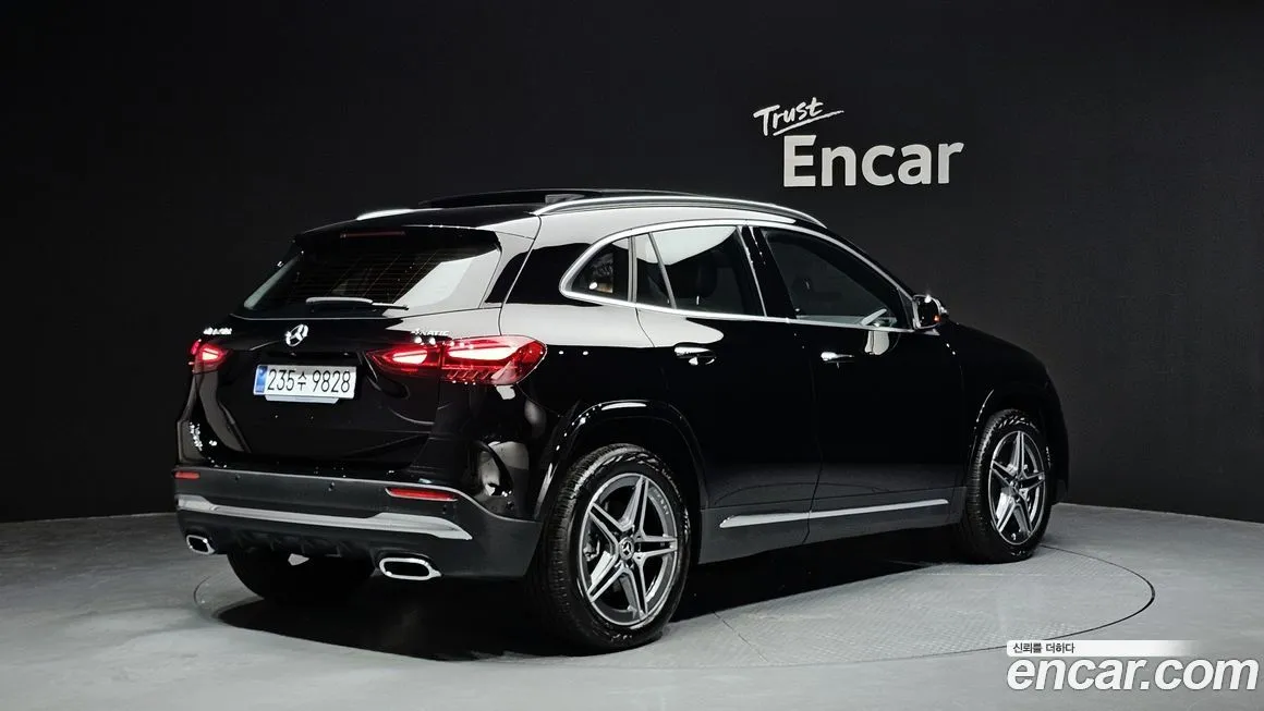 Mercedes-Benz GLA-Class — фото 2