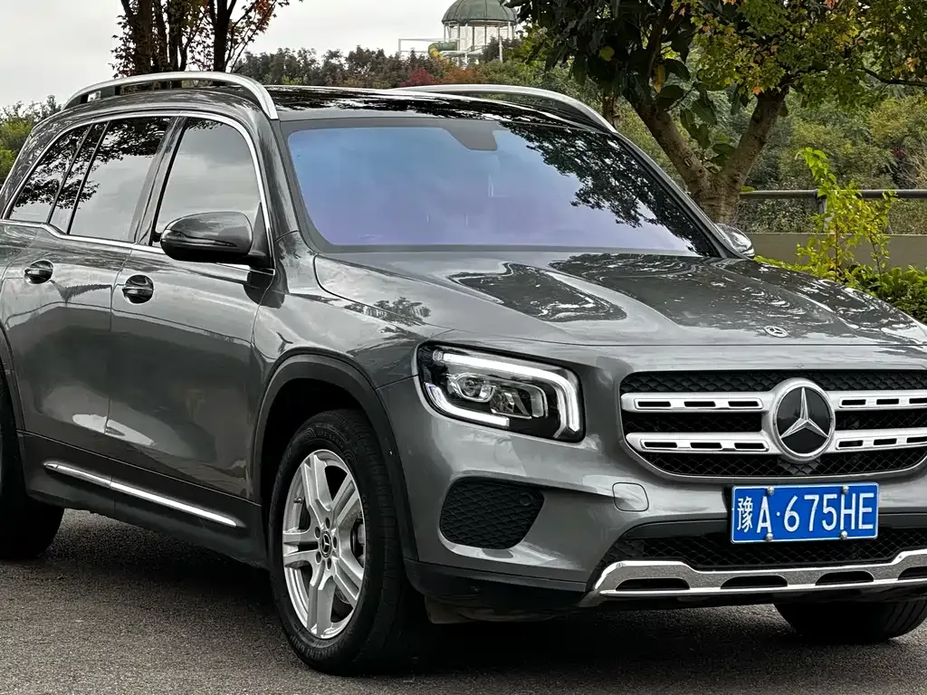 Mercedes-Benz GLB — фото 3