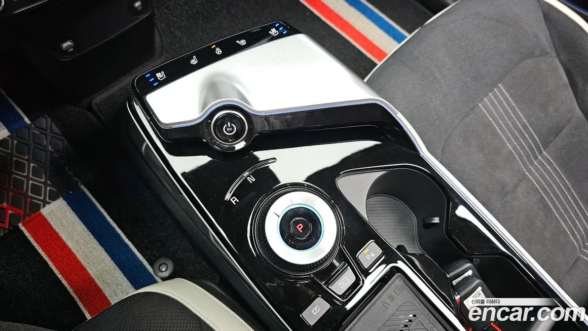 Kia EV6 — фото 9