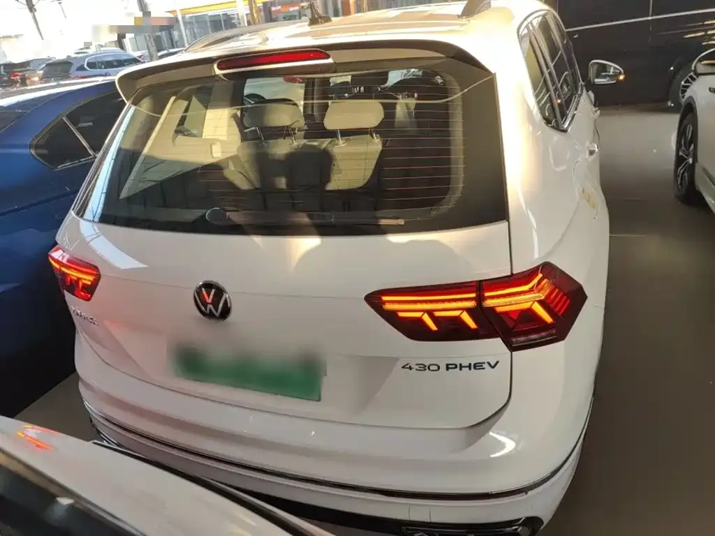 Volkswagen Tiguan L New Energy — фото 6