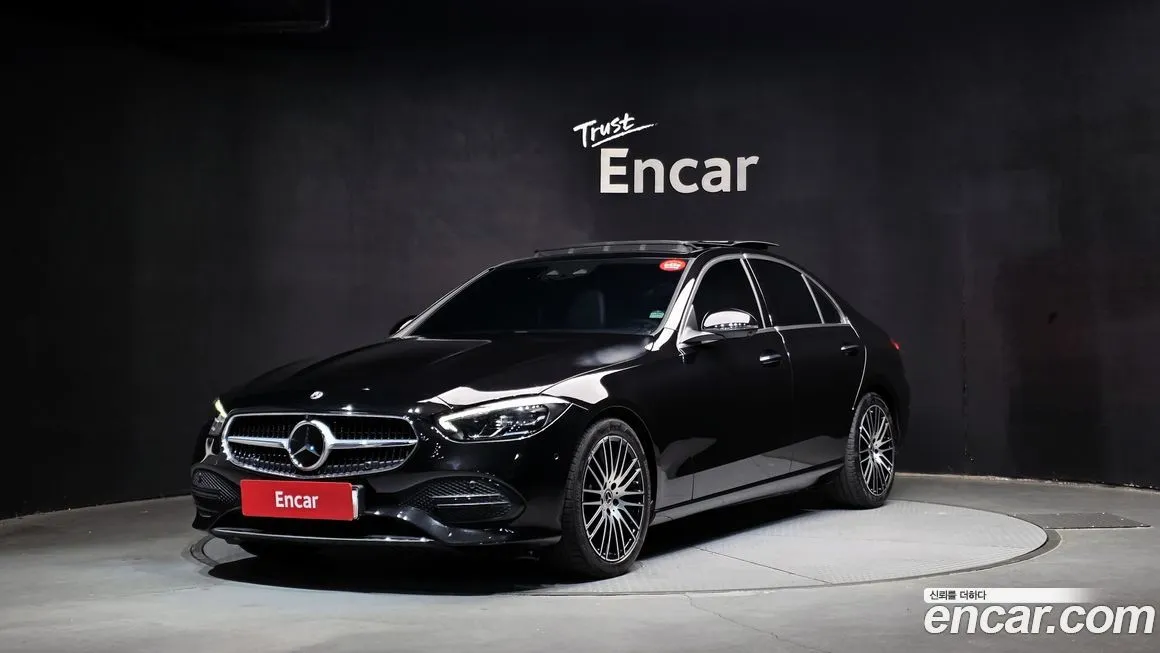 Mercedes-Benz C-Class — фото 1
