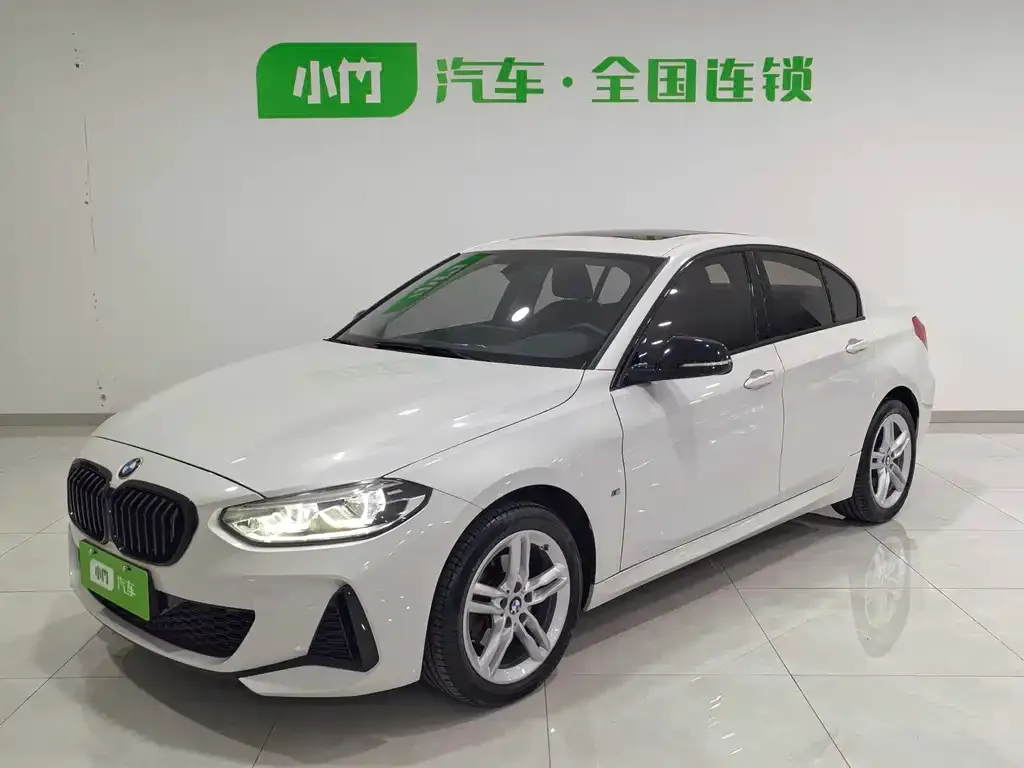 BMW 1 Series — фото 1