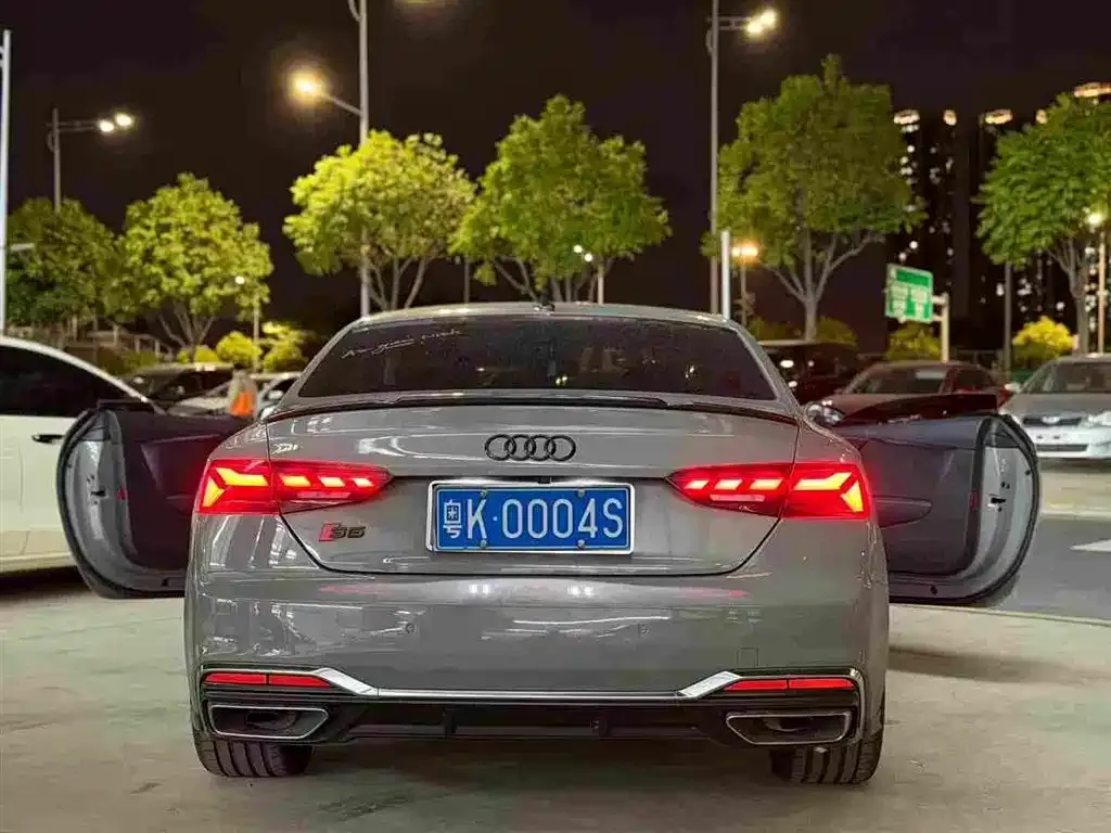 Audi A5 (Import) — фото 9