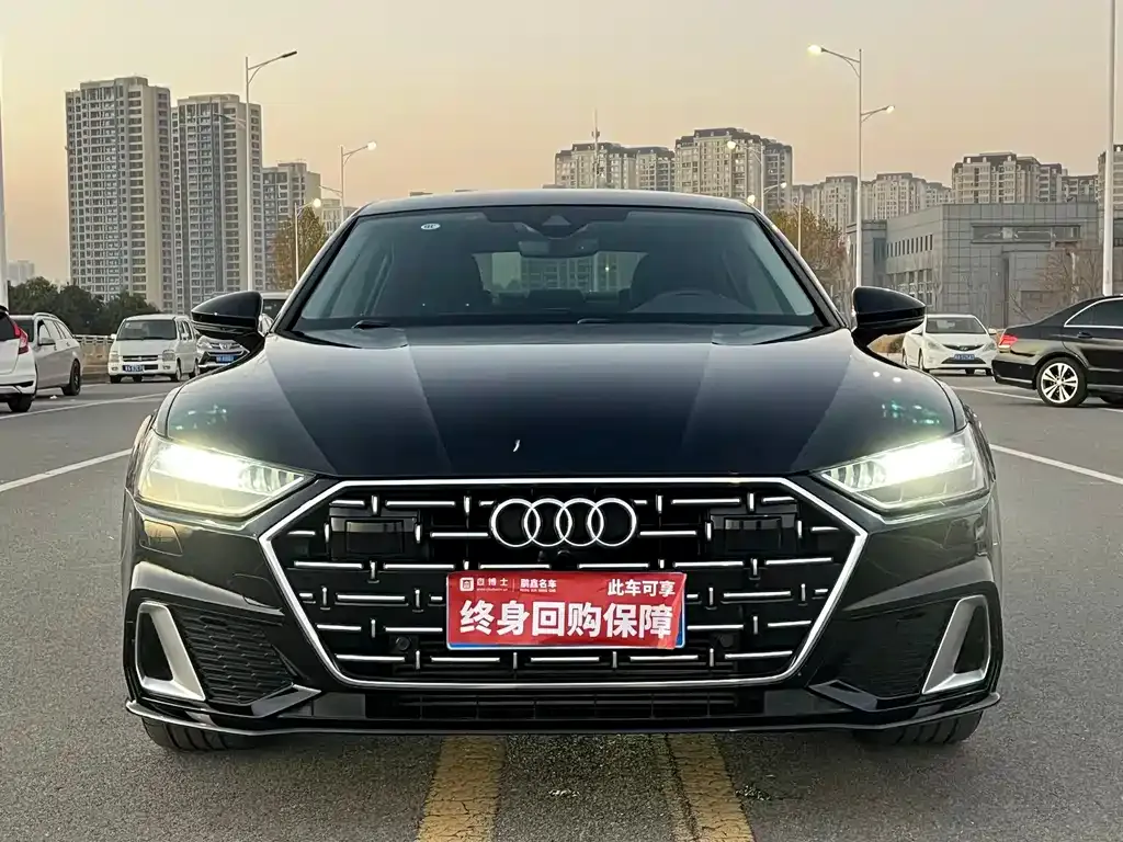 Audi A7L — фото 2