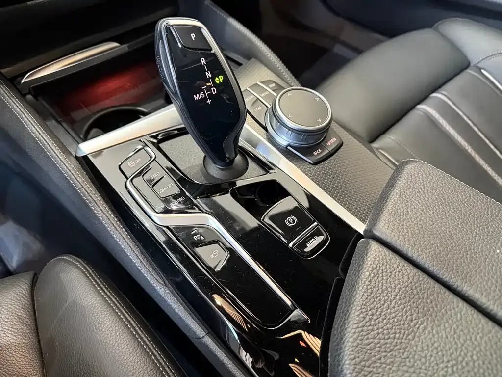 BMW 5 Series (Import) — фото 6