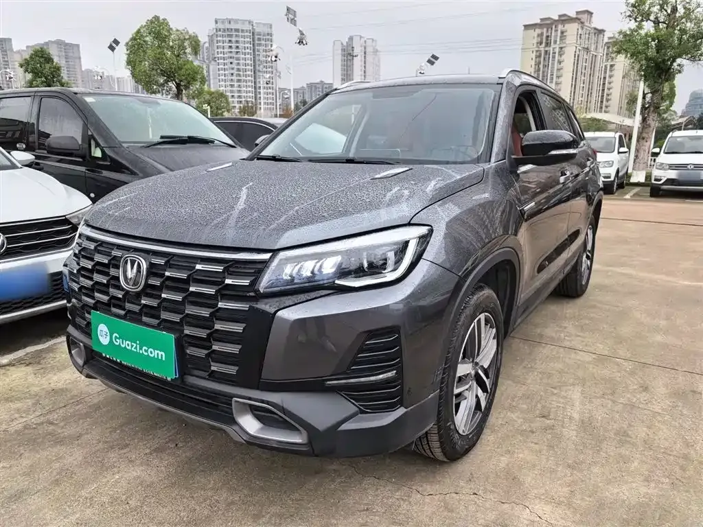 Changan CS75 — фото 1
