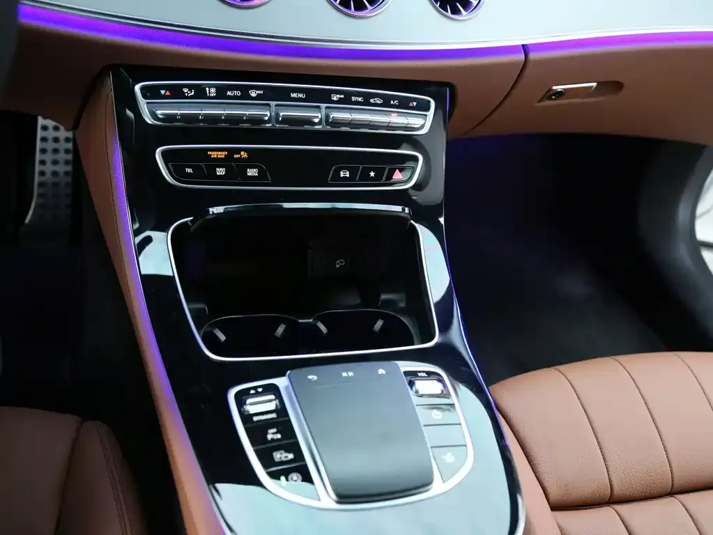 Mercedes-Benz E-Class (Import) — фото 9