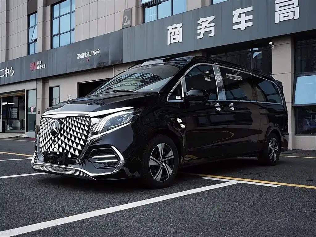 Mercedes-Benz Vito — фото 1
