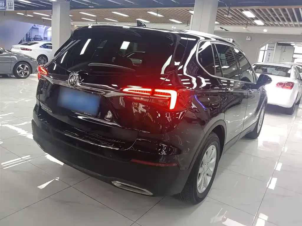 Buick Envision Plus — фото 7