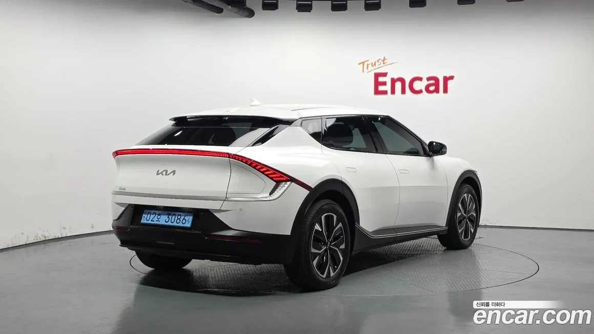 Kia EV6 — фото 2
