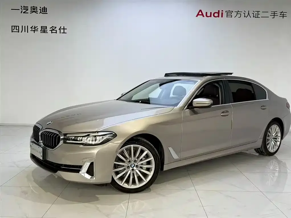 BMW 5 Series — фото 1