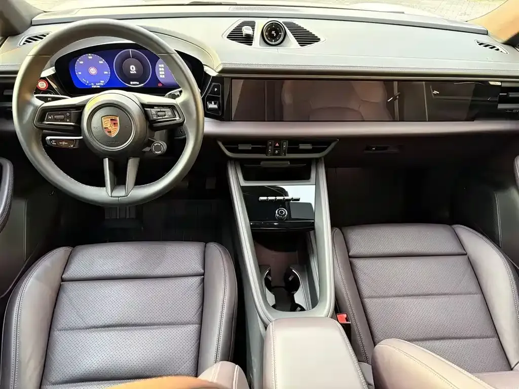 Porsche Macan EV — фото 10