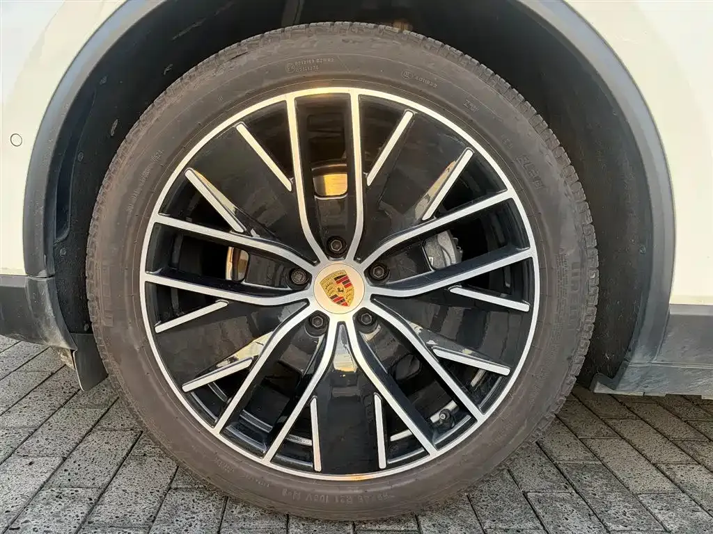 Porsche Macan EV — фото 9
