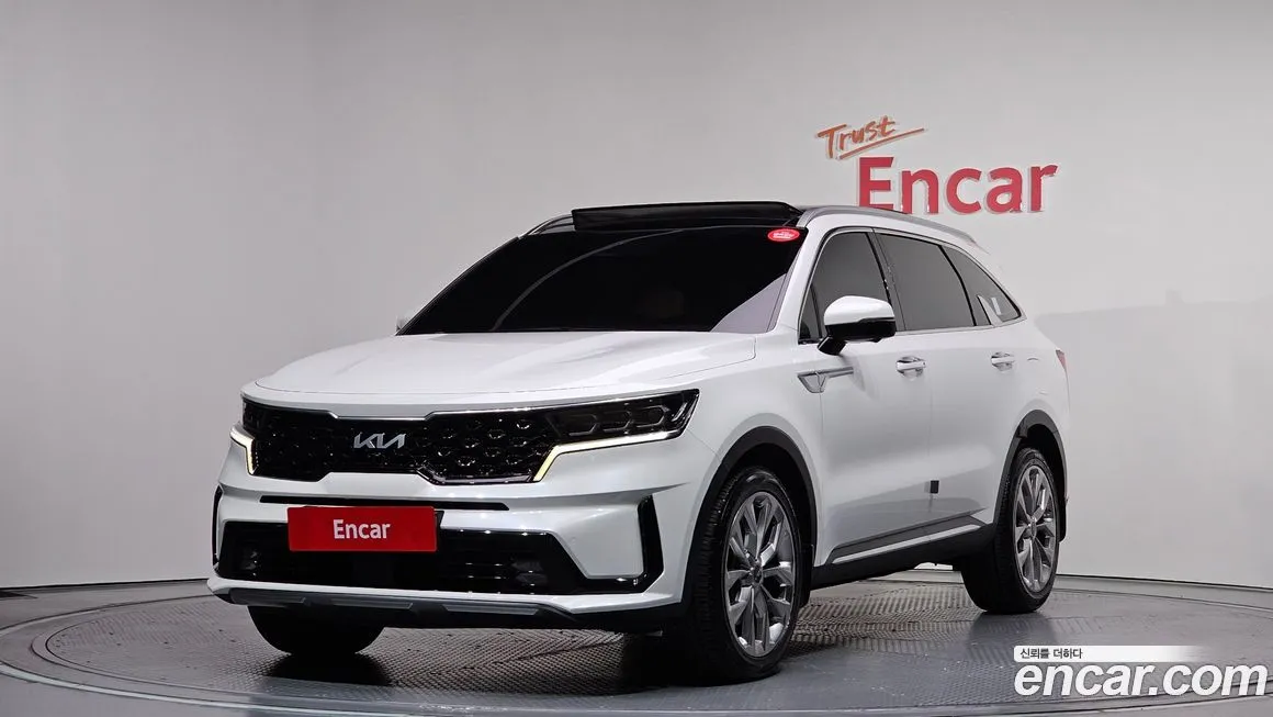 Kia Sorento — фото 1