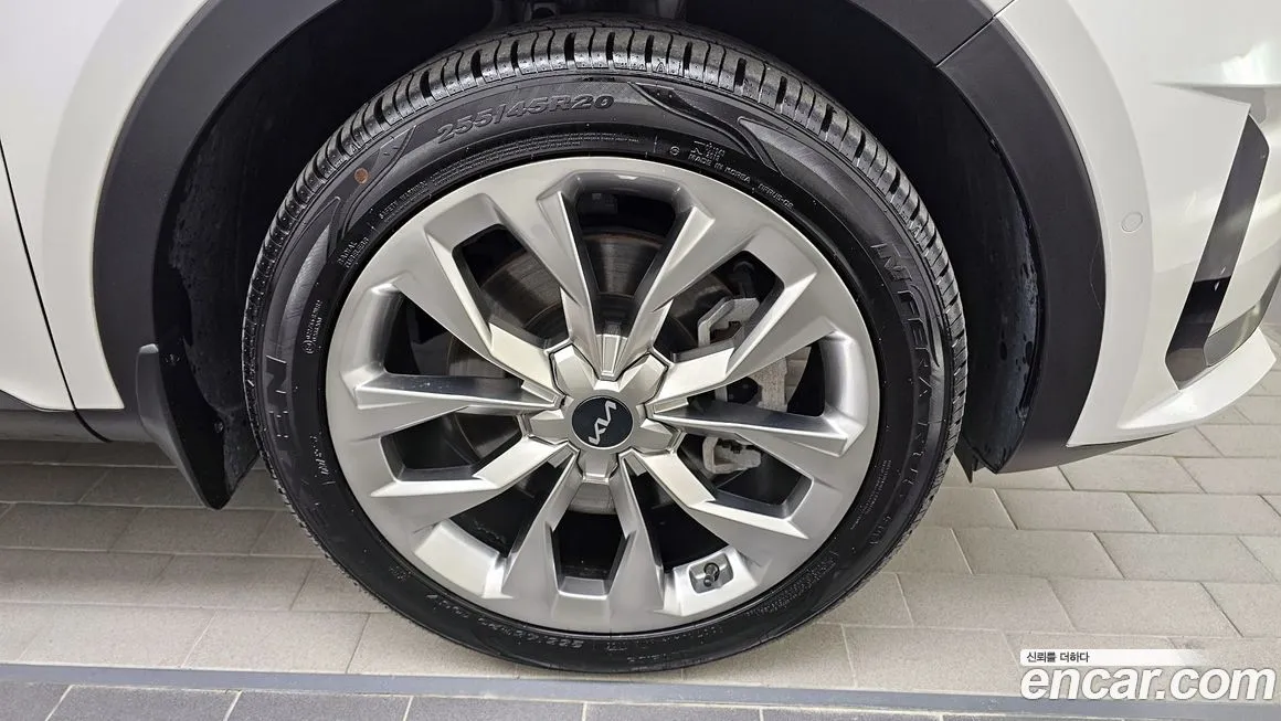 Kia Sorento — фото 5