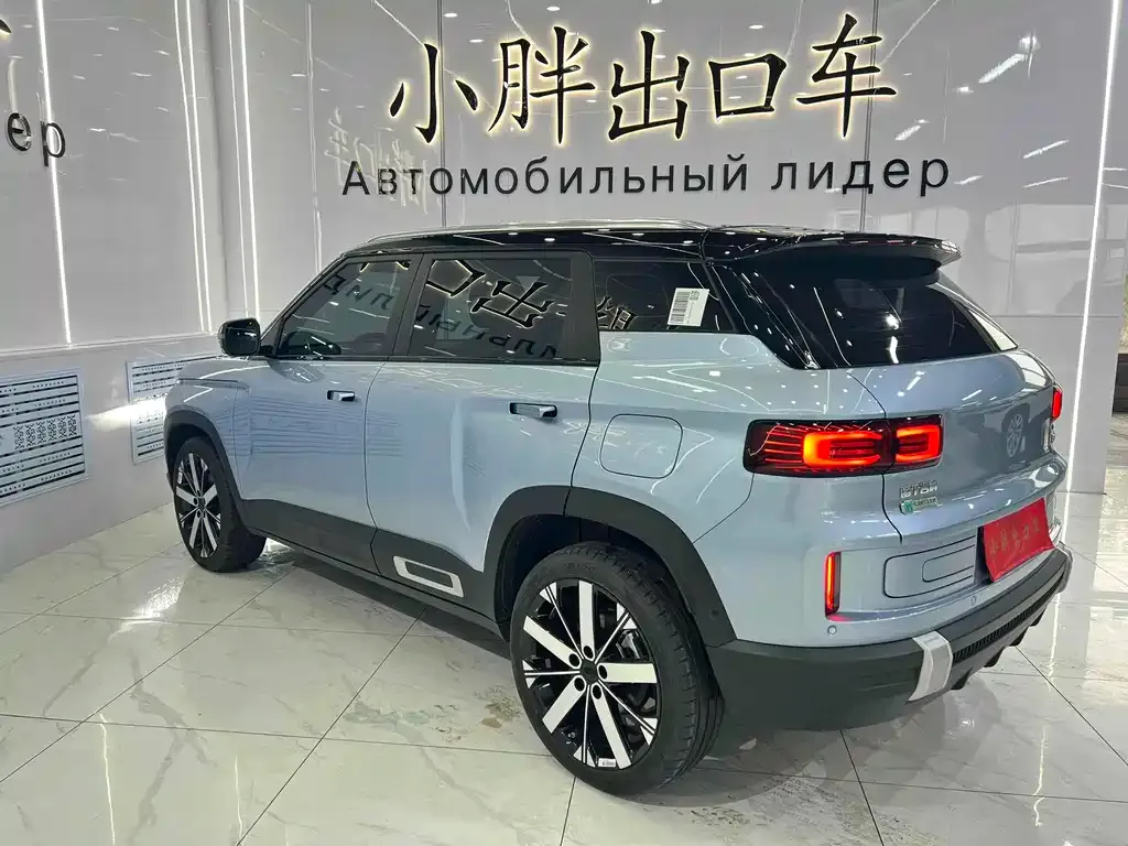 Geely Icon — фото 6