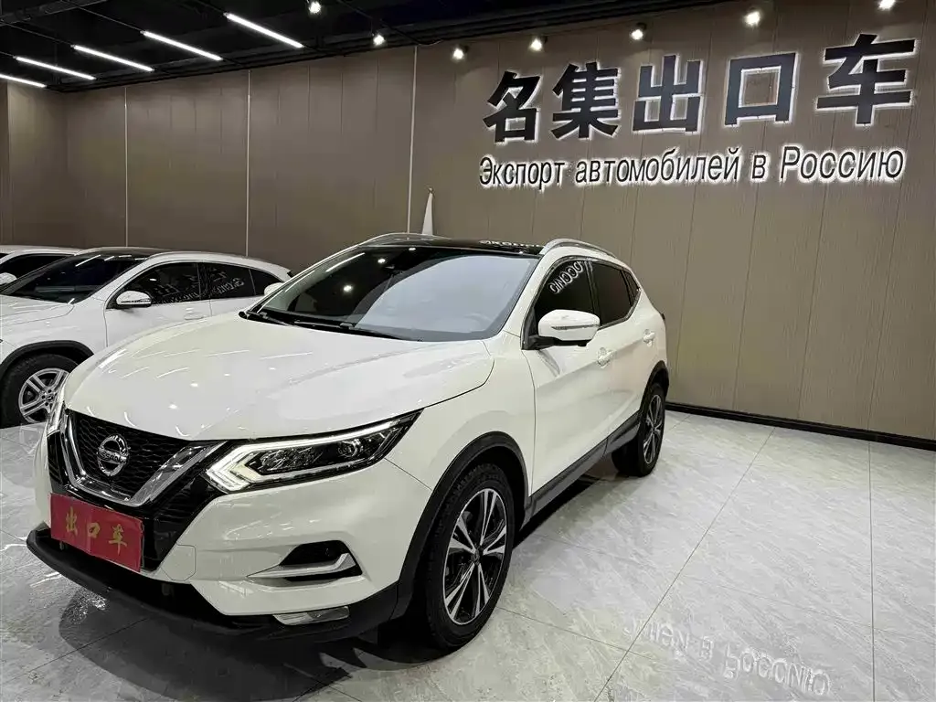 Nissan Qashqai — фото 1