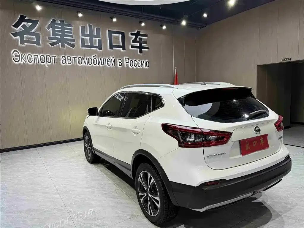 Nissan Qashqai — фото 5