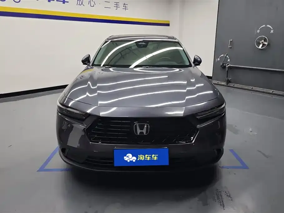 Honda Accord — фото 2