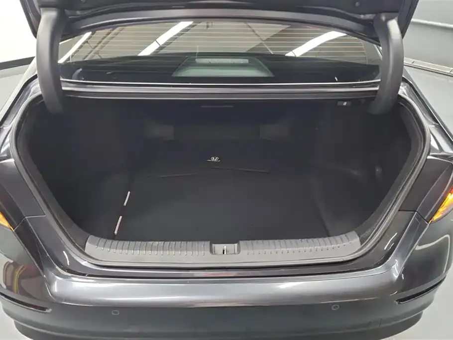 Honda Accord — фото 4