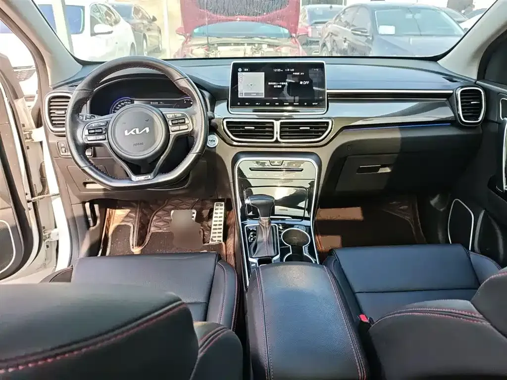 Kia KX5 — фото 10