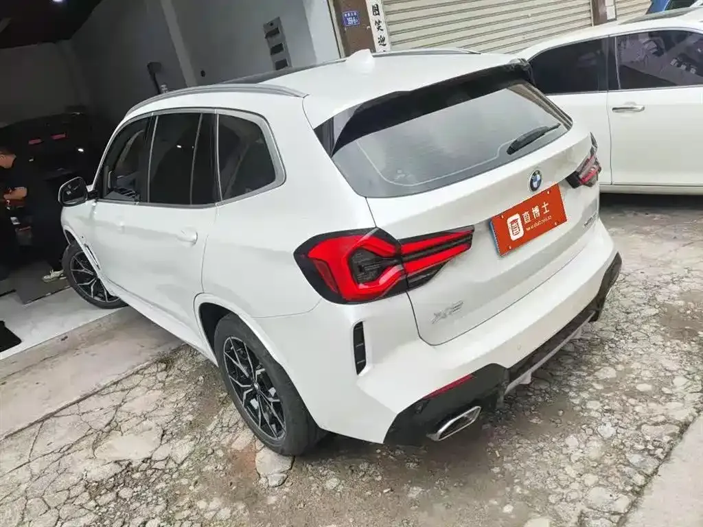 BMW X3 — фото 7